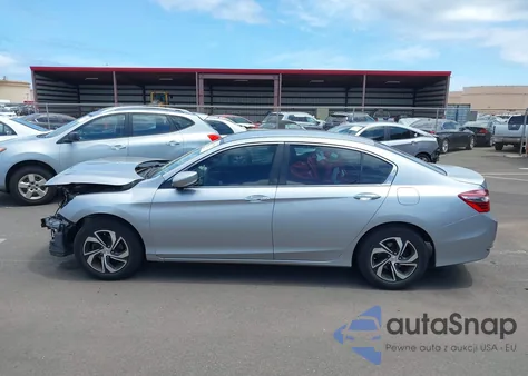 2017 Honda Accord Lx из США, поврежденный, VIN 1HGCR2F37HA054709